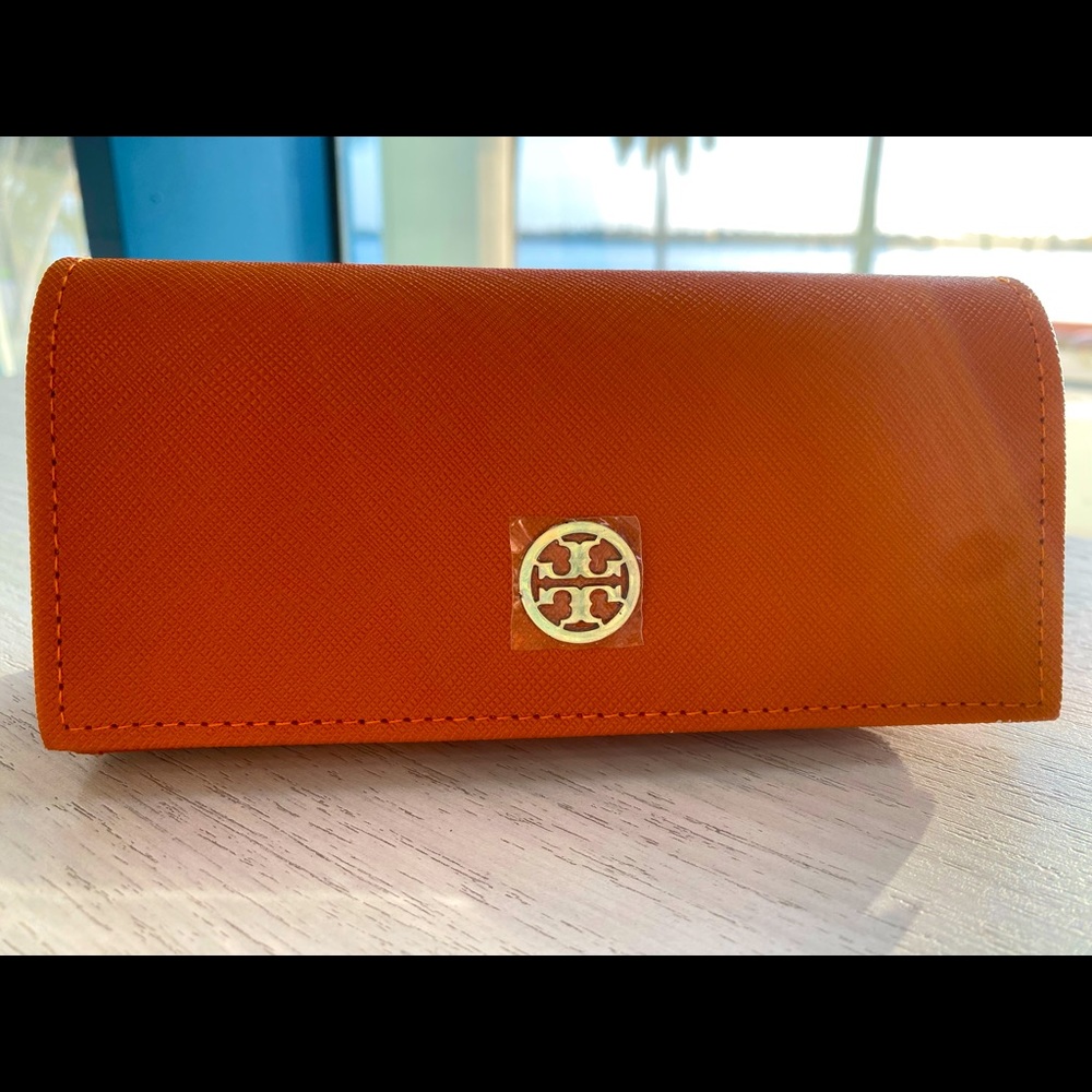 Tory Burch sunglasses case